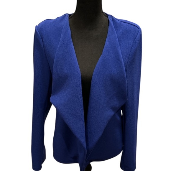 SHEIN Royal Blue top in like new condition. Size 12. - Picture 1 of 5